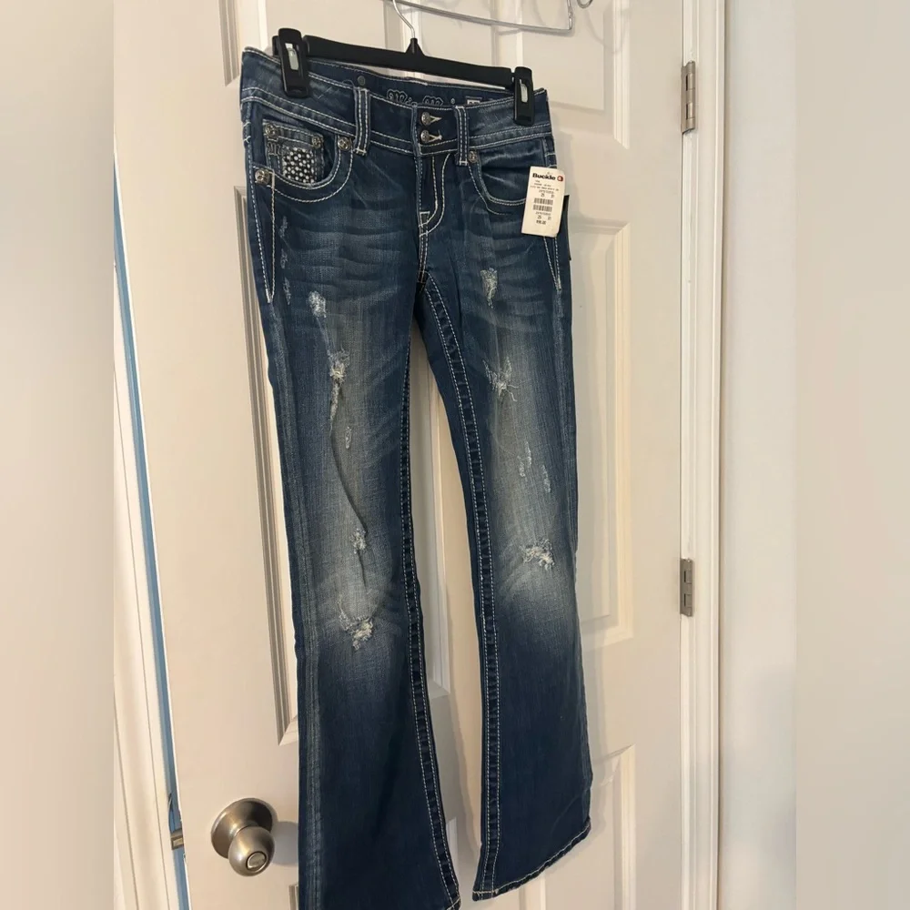NWTO Miss Me Dark Blue Distressed Women's Bootcut Jeans 25x31 - Picture 1 of 3